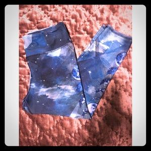 Geometric shapes & moon phase leggings